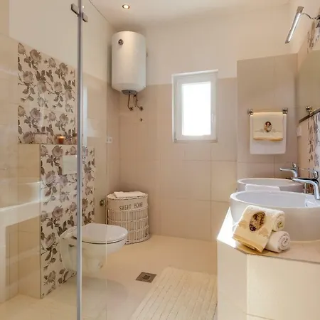 Sunny Garden A2 Split