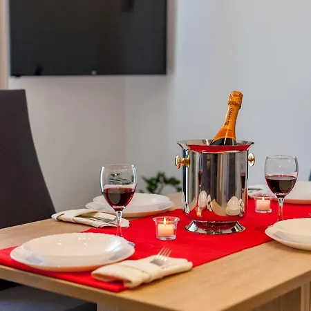 Sunny Garden A2 * 스플리트