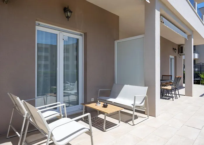 דירה Sunny Garden A2