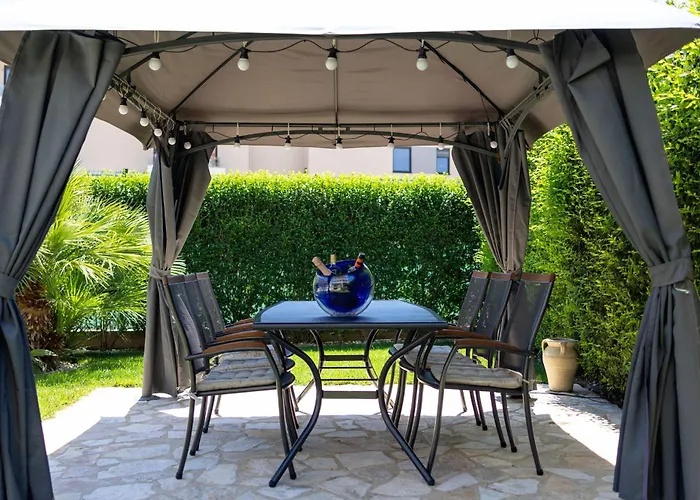 דירה Sunny Garden A2