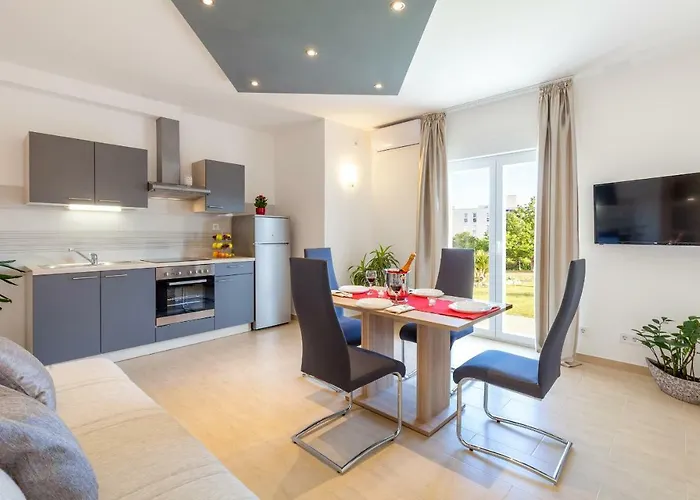 Lägenhet Sunny Garden A2 *