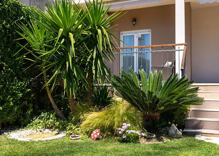 Sunny Garden A2 Apartment