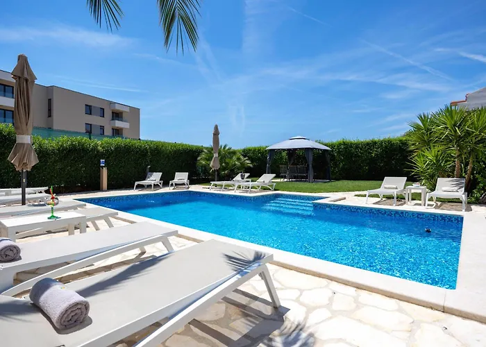 Apartment Sunny Garden A2 *